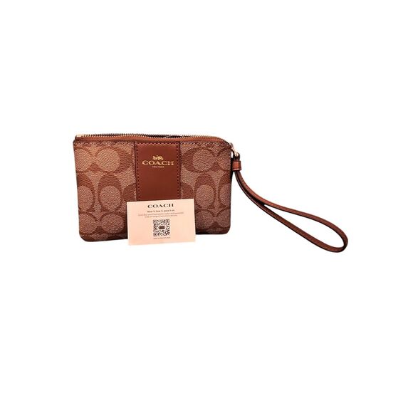 Coach Corner Zip Wristlet in Signature Canvas in KHAKI - Picture 1 of 5
